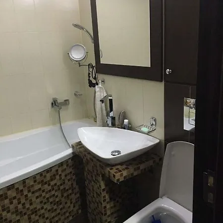 Unique 康斯坦察